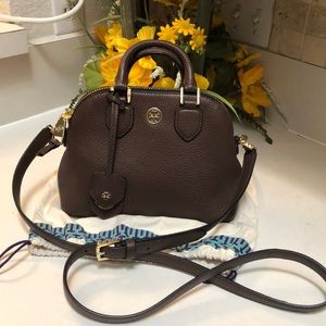 Tory Burch bag .